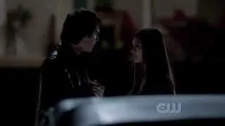 The Vampire Diaries - Elena Tells Damon She Remembers Everything (4X01)
