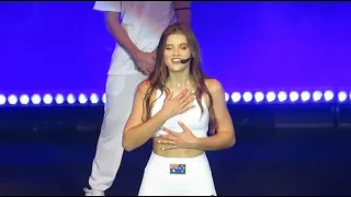 Now United - Golden (Live Performance In Wave Your Flag Tour Sao Paulo)