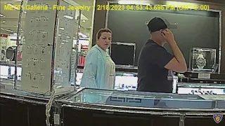 VIDEO | Thieves steal $30K worth of jewelry from Florida mall, police say
