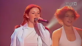 t.A.T.u. Ya Tvoya Ne Pervaya (Live at Poland Concert 2002) HD