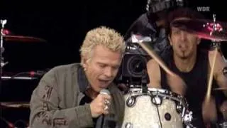 BILLY IDOL - Dancing with myself (live)