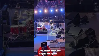 Joe Walsh- Walk Away at Taylor Hawkins tribute concert.