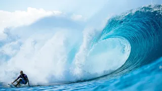 Kelly Slater Scores a Perfect 10 at the 2019 Billabong Pipe Masters
