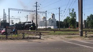 Встретил необычный паровоз🚂еа-2026 в день флага!Неожиданная встреча поколений  Одесса жд переезд !