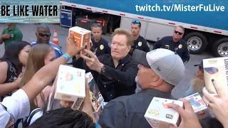 Conan O'Brien LOVES Comic Con FANS!!! 10 MINS Greets FANS