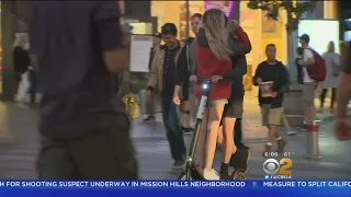 Santa Monica Votes For Pilot Program That Would Cap Shared Scooters