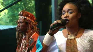 Oumou Sangaré - Bena Bena - LIVE at Afrikafestival Hertme 2017