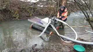 Gold in river.. Testing the new gold dredge with Nikitin .....