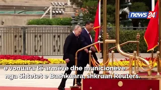 Kina shtron tapetin e kuq për Putinin në ceremoninë e mirëseardhjes