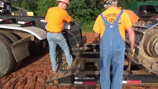 Peterbilt heavy hauling a 90,000 pound machine