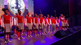 Detroit Youth Choir sings “Rise  Up”