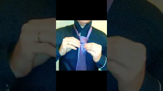 How to tie a tie. The easy way