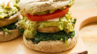 Avocado-Pilz-Burger | vegetarisch -- Rezept und Anleitung