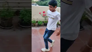 Shuffle Dance | Moonwalk | Nidhish Dance| Best Footwork | Trending | #Shorts | Michael Jackson Dance