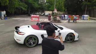 PORSCHE 718 BOXSTER LITS FIRE IN EXHAUST!