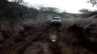 Fraser island 4x4 4wd 100 series landcruiser - how it is done