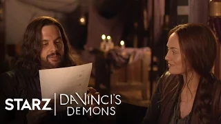 Da Vinci's Demons | Fan Tweets with Tom Riley and Laura Haddock | STARZ