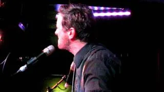 Butch Walker performing A New Song 'Dublin Crow' from the New ablum 'The Spade'