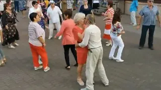 Любовь И Танцы! Love And Dancing