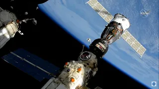 Roscosmos - Soyuz MS-18 - Farewell and Hatch Closing Ceremony