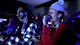 Wiz Khalifa W/ Snoop Dogg- Black And Yellow (Live)