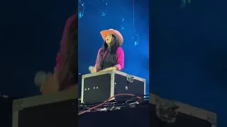 Ana castela chorando de emoção