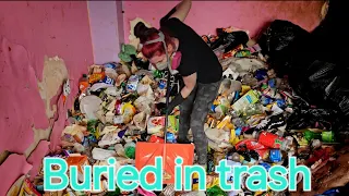 Unbelievable Mess: Part 2 - Confronting 300 Bags of Trash in a Terribly Conditioned Room"