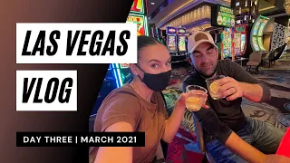 LAS VEGAS VLOG | Day 3 | Hoover Dam | Lake Mead | Sunset Station