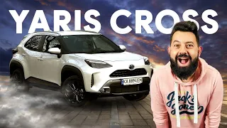 Toyota Yaris Cross - осінній тест у місті весни