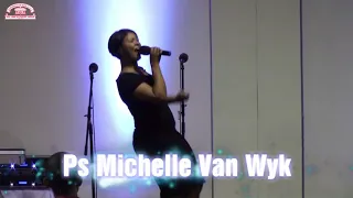 As God begin beweeg: Pastor Michelle van Wyk