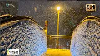 [4K HDR] Night Snowing Walk at Hamburg. Mundsburg District. Germany