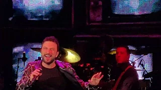 TARKAN - Şımarık - London 2019 (4K)