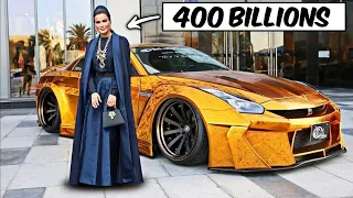 A Day in the Life of the Richest Woman in the World | Richest Woman in the World