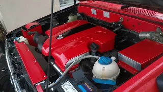 Toyota hilux SFA converted to 3UZ Lexus V8 engine and 6 speed automatic A670E 6 speed automatic