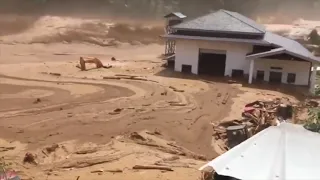 Top 5 Largest Flash Floods Caught on Camera