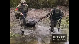 Непромокаемый спальник и вода. Спасение в зоне СВО. Армейский спальник Штурм Решение [выживание]