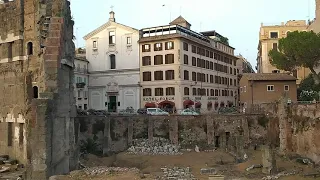 Foro de Nerva #Roma #Italia #arqueología