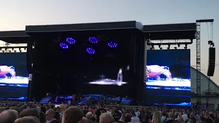 Guns N’ Roses - November Rain first part - Oslo 2018 Not in this Lifetime Tour