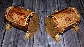 Шкатулка-сундучок из старой бересты и шпальта берёзы. A box made of old birch bark and rotten wood.