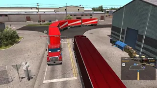 American Truck Simulator Встретил супер сцепку в мультиплеере.