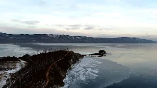 мыс Шаманский на Байкале возле Слюдянки