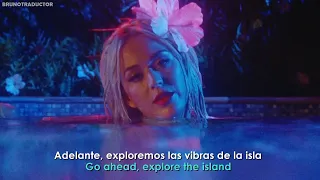 Katy Perry - Harleys In Hawaii // Lyrics + Español // Video Official