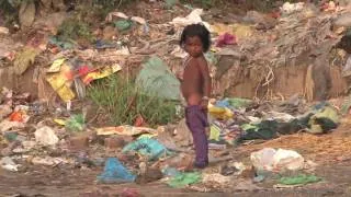 Real Slums of India: What are you complaining about today?