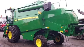 John Deere W330 Gen 2 Combine c/w 316R Header