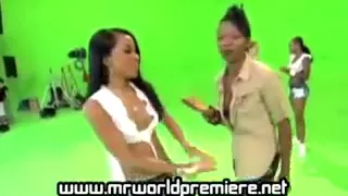 Aaliyah-Exclusive Footage of Rock The Boat (August 22-25, 2001)