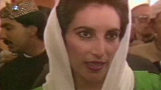 30th Anniversary Benazir Bhutto returns from exile. - April 9, 1986