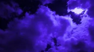 Sfinx - Intr-un cer violet