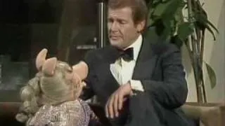 Roger Moore at The Muppet Show 2 4 On A Slow Boat to China