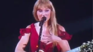 Taylor Swift Tells Fans to Lay Off John Mayer During 'Dear John' Performance in Minneapolis