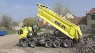 Mercedes Arocs 4451 and 4448 kippers unload